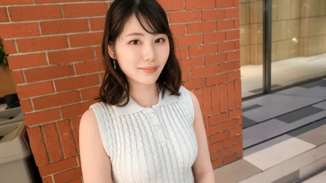 SIRO-5580 一位漂亮的弹珠机店员来到这里，因为她觉得自慰还不够！Saya