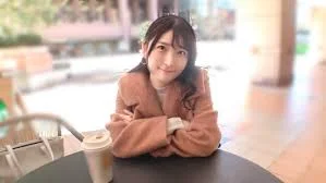 SIRO-5517 “一位美丽的科学研究员来证明性爱减肥理论！她用她聪明温柔的举止迷倒了男人！她多毛的身体和她完美的身材之间的差距令人无法抗拒！性爱就是美丽和减肥……Akane