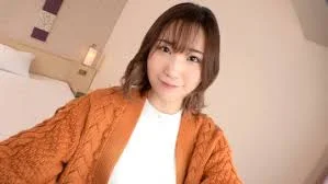 SIRO-4752 [第一枪] [高挑] [磨蹭顶姿的女人] 发现了一位长相干净，腿美的图书馆接待员。如果用猛烈的活塞冲刷你柔嫩的皮肤，你会多次摇晃身体而死..网上的AV应用→AV体验拍摄1729